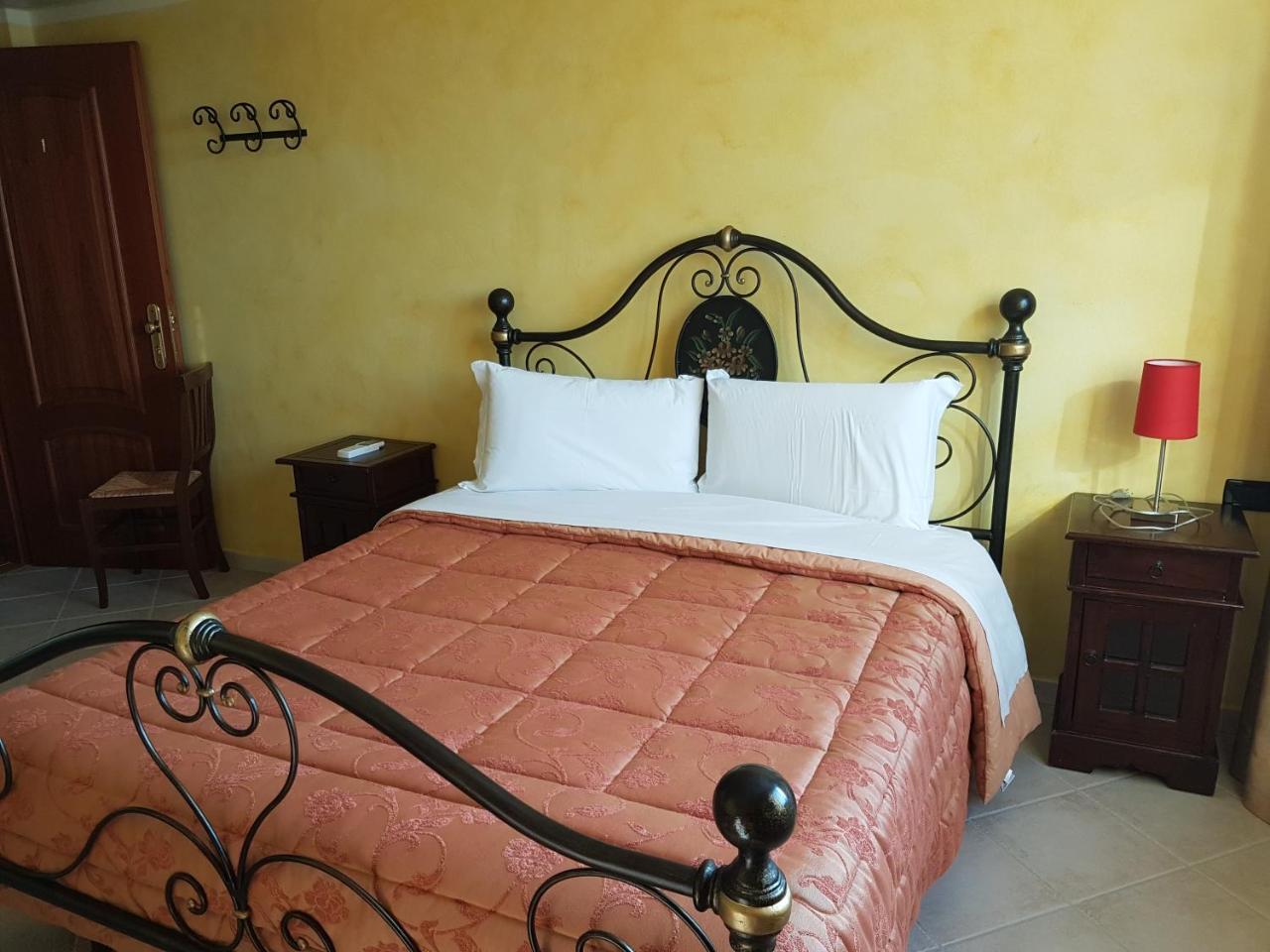 Le Tre Rose Hotel Bono  Kültér fotó